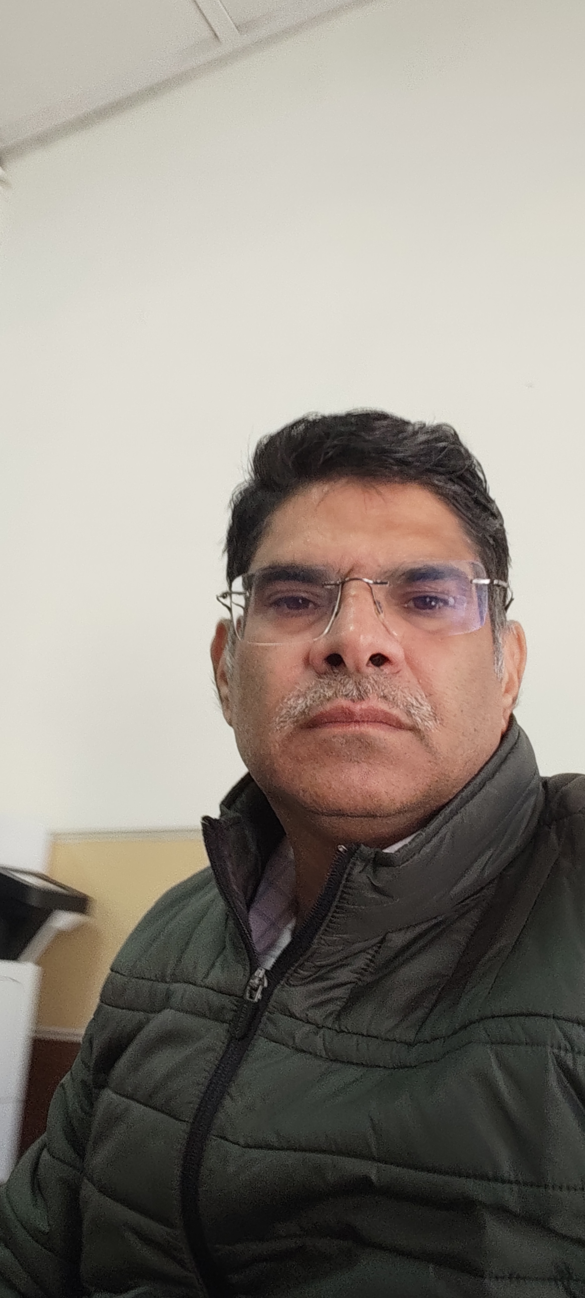 Alok Dhawan